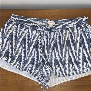 J. Crew Drawstring Elastic Shorts (Size M)